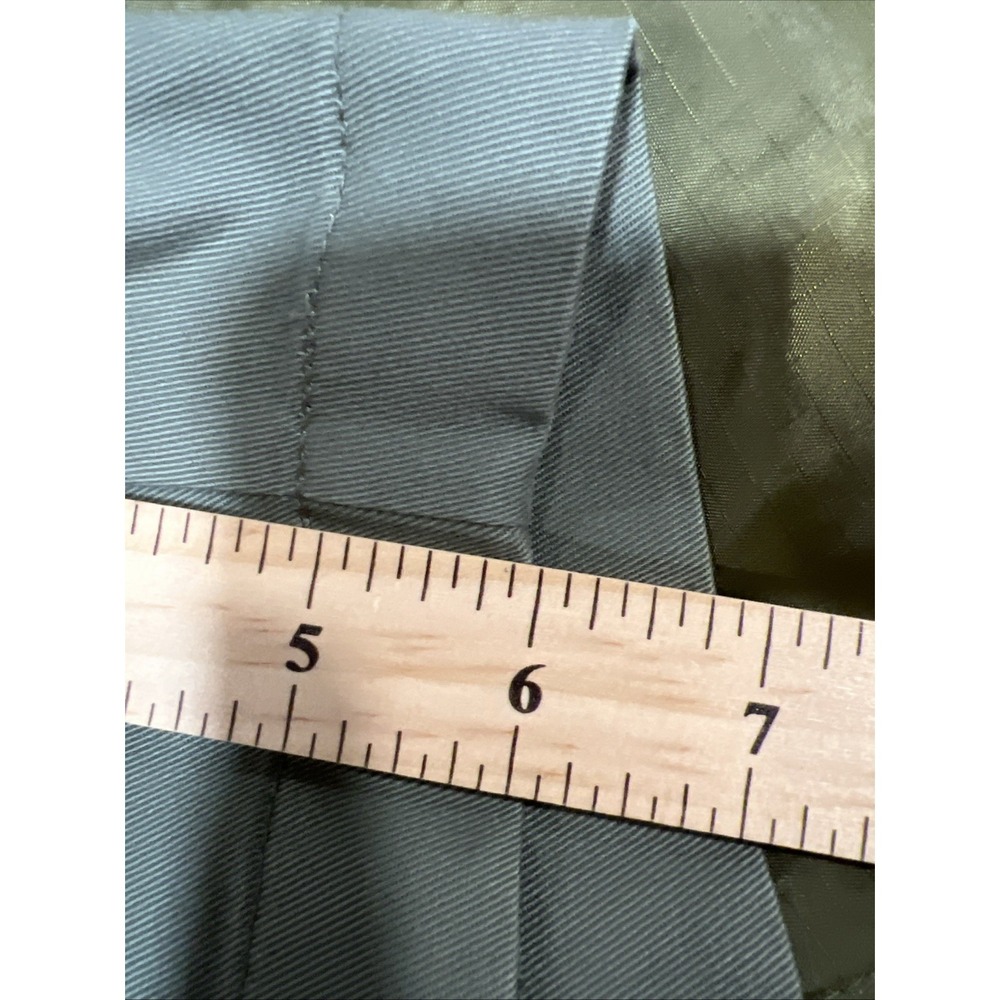 LL Bean Men's Pleated Khaki Shorts 35 Olive Green Comfort Waist Outdoor Staple - Picture 11 of 15